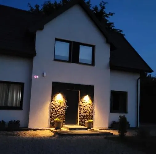 Sasankowe Lägenhet *